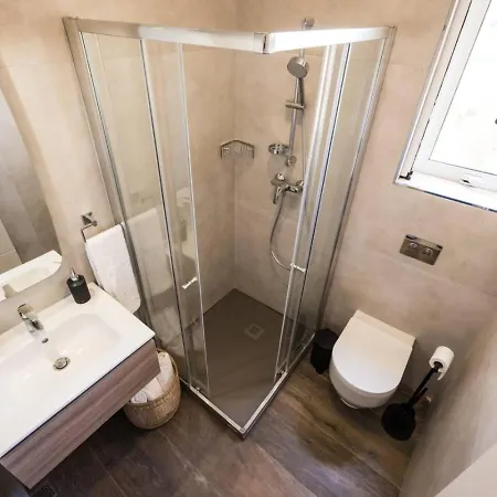 Rabbit Hole Apartment Sliema