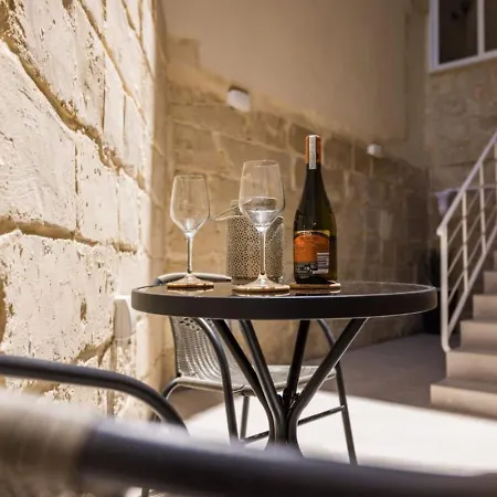 Apartment Rabbit Hole Sliema