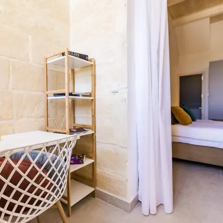 Rabbit Hole * Sliema